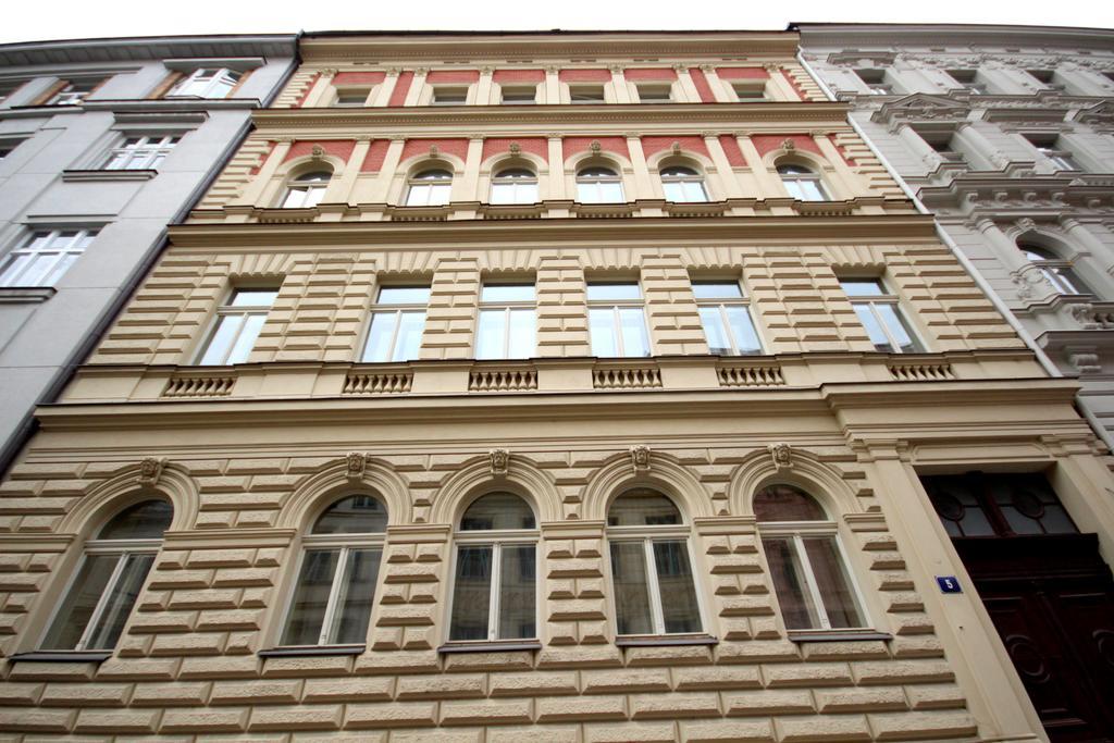 Hálkova Studio Praga Habitación foto