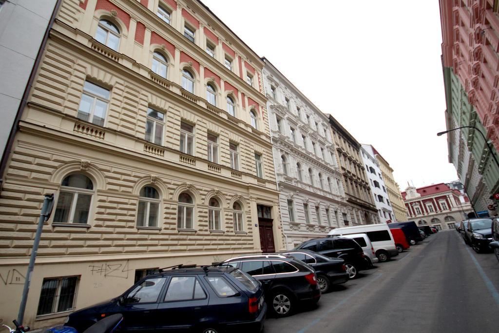 Hálkova Studio Praga Exterior foto